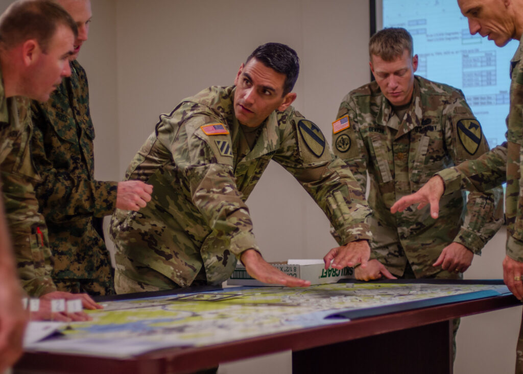 Mission planning in the military. Photo: Maj. Joseph Payton/DVIDS